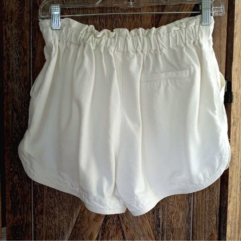 THREAD & SUPPLY Hang Loose Soft White Paperbag Style Elasticized Waist Shorts S - Picture 3 of 7